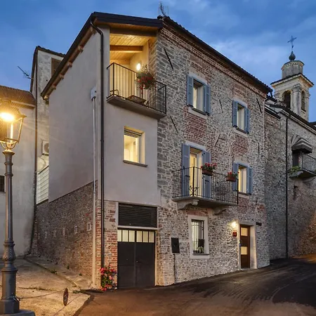 La Casa Di Margot - Blu Lägenhet Murazzano (Cuneo)