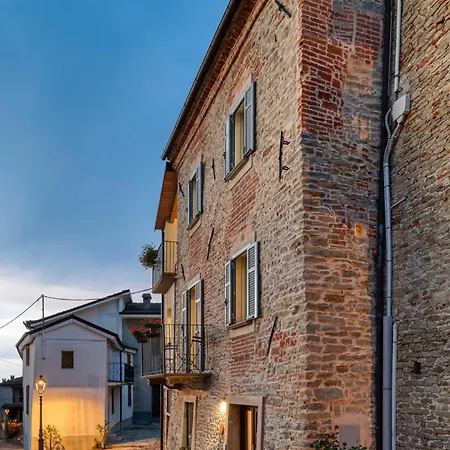 La Casa Di Margot - Blu * Murazzano (Cuneo)